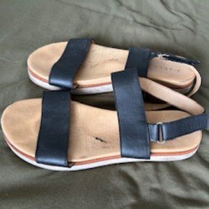 Nisolo Sandals